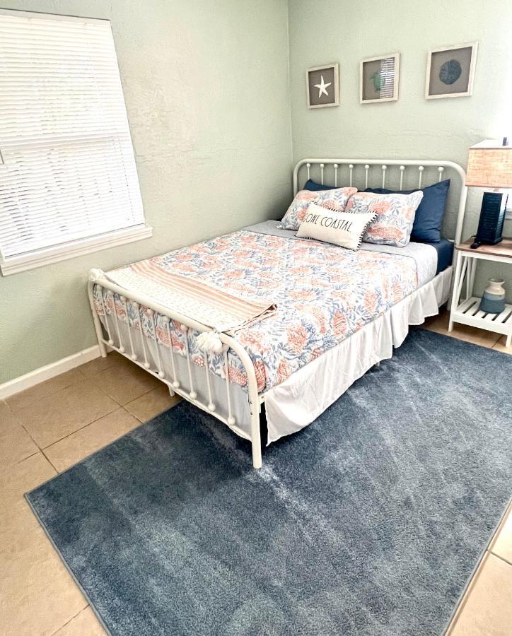 Beach Bungalow In Downtown Cocoa Beach Villa Ngoại thất bức ảnh